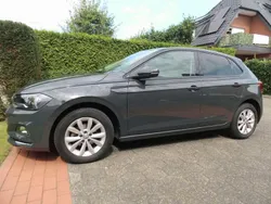 Grau Gebraucht 2018 VW Polo Highline Kleinwagen | 14.500 € (Fairer Preis)