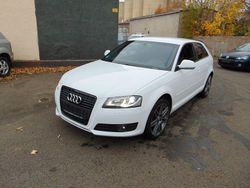 Weiß Gebraucht 2009 Audi A3 Ambiente Kleinwagen | 4.999 € (Fairer Preis)