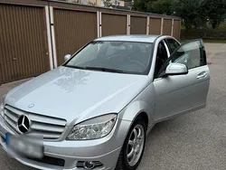Silber Gebraucht 2008 Mercedes C180 Avantgarde Limousine | 7.000 €