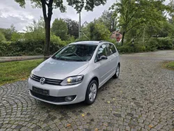 Silver leaf white gold Gebraucht 2012 VW Golf Plus Cross Match Van / Kleinbus | 10.500 € (Etwas zu teuer)