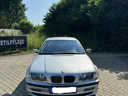 Silber Gebraucht 1999 BMW 320 Limousine | 2.700 € (Guter Preis)
