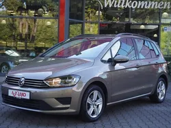 Grau Gebraucht 2017 VW Golf VII | 16.950 € (Etwas zu teuer)