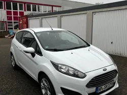 Weiß Gebraucht 2014 Ford Fiesta SYNC Edition Kleinwagen | 4.600 € (Fairer Preis)