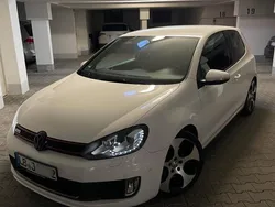 Weiß Gebraucht 2011 VW Golf VI GTI Coupé | 8.000 € (Guter Preis)