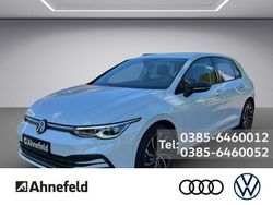 White metallic Gebraucht 2022 VW Golf VIII Active Limousine | 24.444 € (Fairer Preis)