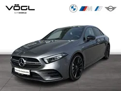 Grau Gebraucht 2020 Mercedes A35 AMG AMG Limousine | 33.490 € (Guter Preis)