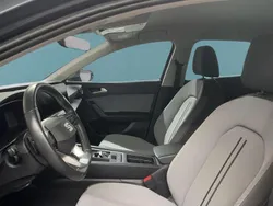 Silber Gebraucht 2022 Seat Leon Kleinwagen | 22.799 € (Guter Preis)