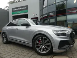 Florettsilber metalli (metallic) Gebraucht 2021 Audi Q8 S-Line SUV | 57.800 € (Guter Preis)