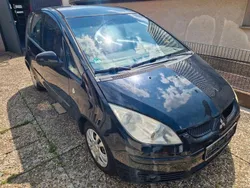 Schwarz Gebraucht 2005 Mitsubishi Colt Instyle Van / Kleinbus | 750 € (Etwas zu teuer)