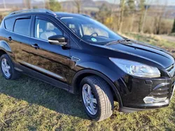 Schwarz Gebraucht 2016 Ford Kuga Titanium SUV | 11.600 € (Fairer Preis)