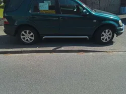Gebraucht 1998 Mercedes ML320 SUV | 2.500 € (Etwas zu teuer)