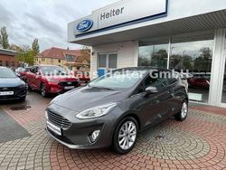 Grau Gebraucht 2019 Ford Fiesta Titanium Kleinwagen | 11.950 € (Etwas zu teuer)