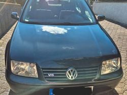 Grau Gebraucht 1999 VW Bora Limousine | 2.999 € (Fairer Preis)