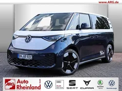 Weiss Gebraucht 2023 VW ID. Buzz Pro Van | 58.490 € (Teuer)