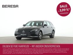 Grau Gebraucht 2022 Mercedes E300 Avantgarde Kombi | 28.790 € (Guter Preis)