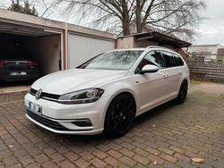 Weiß Gebraucht 2019 VW Golf VII R Kombi | 16.800 € (Fairer Preis)
