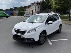 Weiß Gebraucht 2014 Peugeot 2008 Active SUV | 4.750 € (Guter Preis)