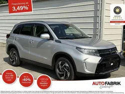 Solar yellow pearl metallic / cosmic black pearl metallic Neu 2025 Suzuki Vitara Comfort+ SUV | 23.990 € (Fairer Preis)