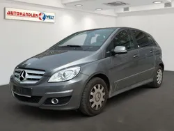 Grau Gebraucht 2009 Mercedes B160 Van / Kleinbus | 2.399 € (Superpreis)