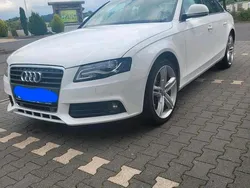 Weiß Gebraucht 2009 Audi A4 Limousine | 6.000 € (Fairer Preis)