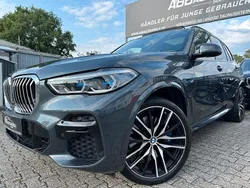 Grau Gebraucht 2022 BMW X5 M Sport SUV | 56.949 € (Fairer Preis)