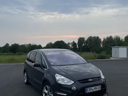 Grau Gebraucht 2014 Ford S-MAX Titanium S Van / Kleinbus | 11.250 € (Fairer Preis)