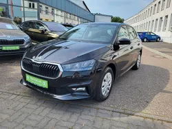 Schwarz Gebraucht 2024 Skoda Fabia Ambition Limousine | 18.990 € (Fairer Preis)