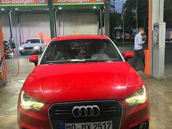 Rot Gebraucht 2012 Audi A1 Ambition Kleinwagen | 7.000 € (Fairer Preis)