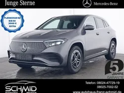 Grau Gebraucht 2024 Mercedes EQA300 AMG line SUV | 36.950 € (Fairer Preis)