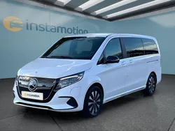 Weiß Gebraucht 2025 Mercedes EQV300 Van / Kleinbus | 65.449 €