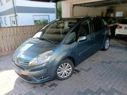 Grau Gebraucht 2010 Citroën C4 Picasso Advance Van / Kleinbus | 3.900 € (Fairer Preis)