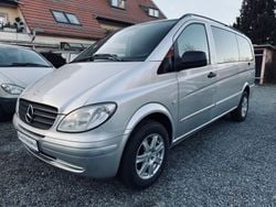 Silber Gebraucht 2010 Mercedes Vito Van / Kleinbus | 11.990 € (Teuer)