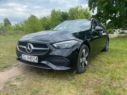 Schwarz Gebraucht 2022 Mercedes C300e Limousine | 31.857 € (Guter Preis)