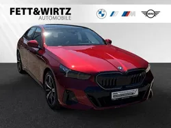 Fire red metallic Gebraucht 2024 BMW i5 Comfort Edition Limousine | 66.900 € (Superpreis)