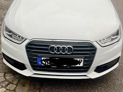 Weiß Gebraucht 2018 Audi A1 Sportback Kleinwagen | 12.300 € (Guter Preis)
