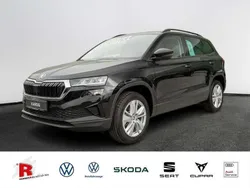 Schwarz Neu 2024 Skoda Karoq Selection SUV | 28.990 € (Superpreis)