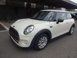 Weiß Gebraucht 2015 Mini ONE Kleinwagen | 6.900 € (Guter Preis)
