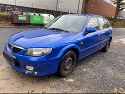 Blau Gebraucht 2002 Mazda 323F Limousine | 1.300 € (Fairer Preis)