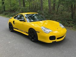 Gelb Gebraucht 2002 Porsche 911 Turbo Coupé | 54.900 €