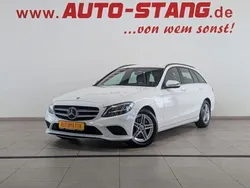 Weiß Gebraucht 2018 Mercedes C220 Limousine | 20.950 € (Fairer Preis)