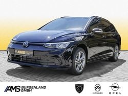 Schwarz Gebraucht 2022 VW Golf VIII Highline Kleinwagen | 27.490 €