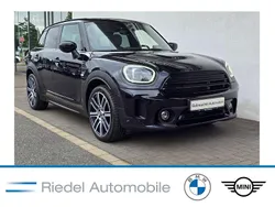 Enigmatic black metallic Gebraucht 2023 Mini Cooper Countryman SUV | 33.690 € (Teuer)
