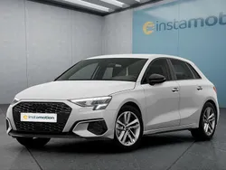 Weiß Gebraucht 2022 Audi A3 Limousine | 26.649 € (Fairer Preis)
