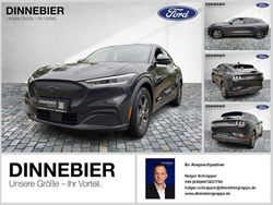 Grau (metallic) Gebraucht 2022 Ford Mustang Mach-E Basis SUV | 32.690 € (Fairer Preis)