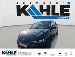 Grenadillschwarz metallic Gebraucht 2025 VW Golf VIII Black Edition Limousine | 73.265 €