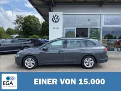 Grau metallic Gebraucht 2023 VW Golf VIII Life Kombi | 26.440 € (Fairer Preis)