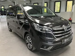Grau Gebraucht 2023 Renault Trafic Van | 44.990 €