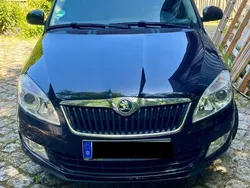 Schwarz Gebraucht 2014 Skoda Roomster Plus Edition Kombi | 3.800 € (Fairer Preis)