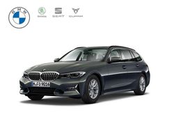 Grau Gebraucht 2021 BMW 330 Luxury Line Kombi | 34.350 € (Etwas zu teuer)
