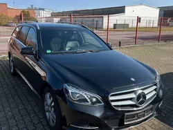 Schwarz Gebraucht 2014 Mercedes E250 Elegance Kombi | 15.499 € (Guter Preis)